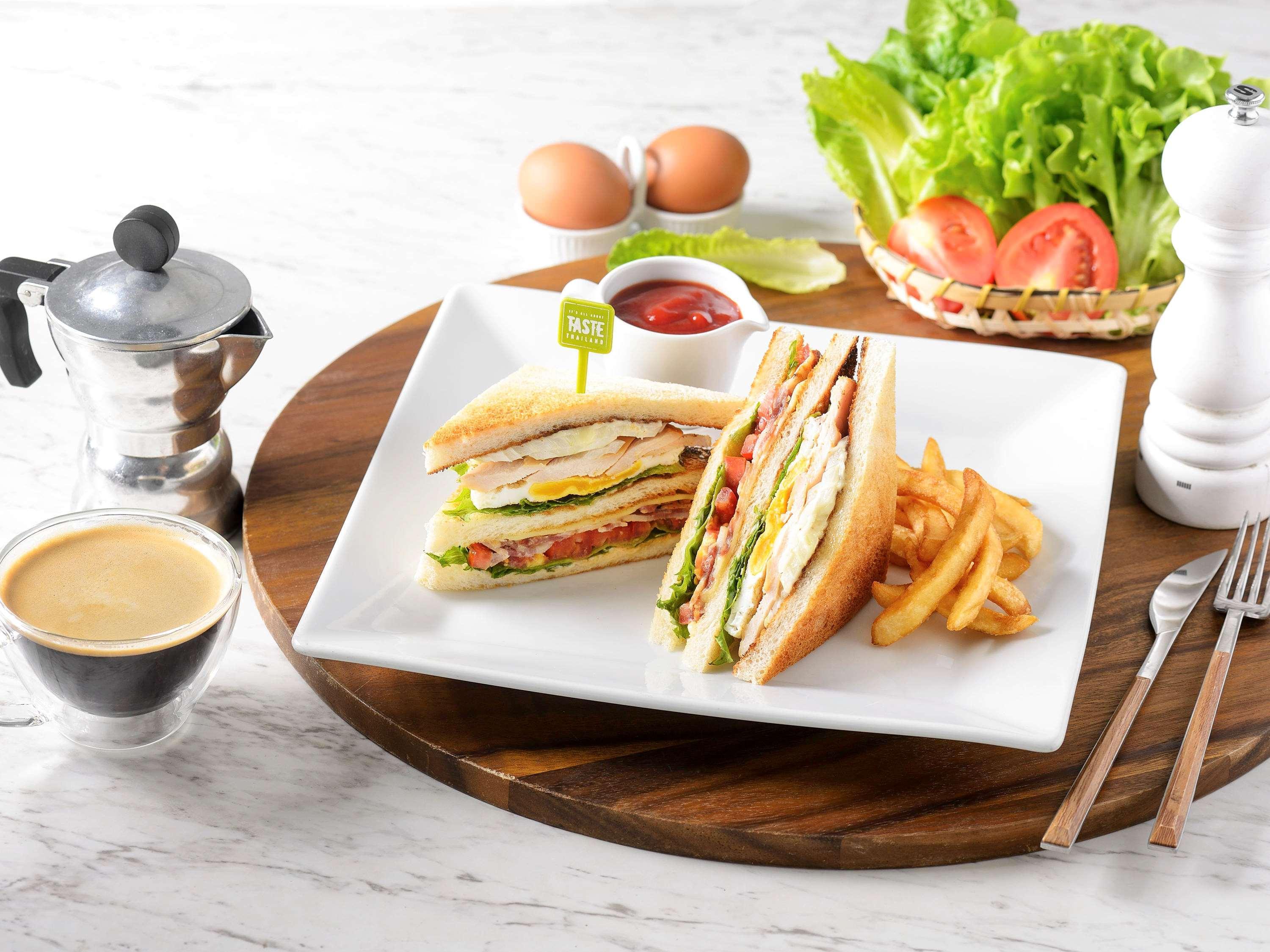 Ibis Pattaya Hotel Екстериор снимка