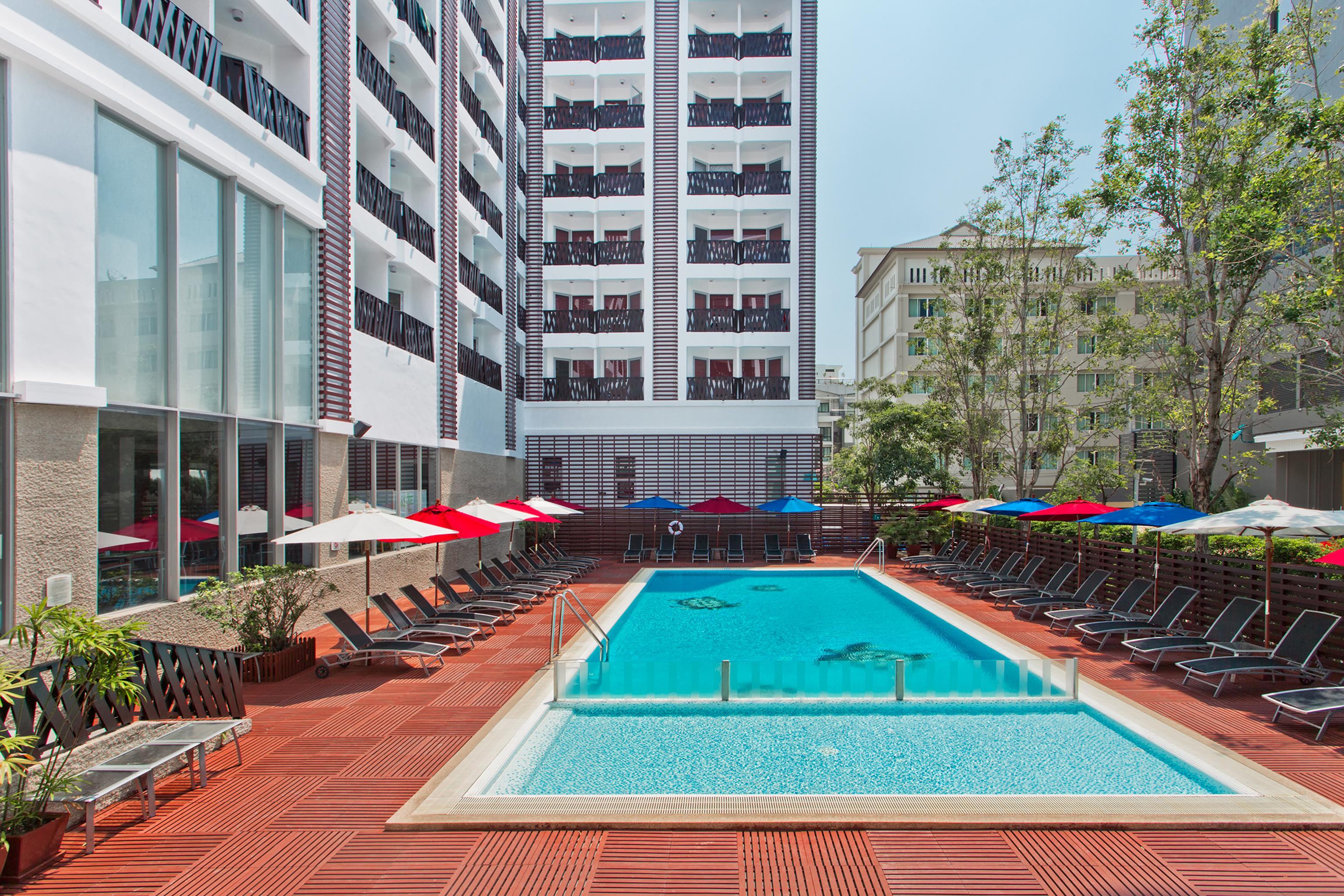Ibis Pattaya Hotel Екстериор снимка